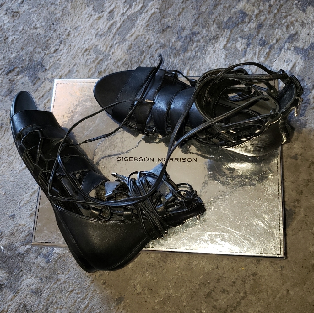 SIGERSON MORRISON SMADAL BLACK BULGARO SIZE 9